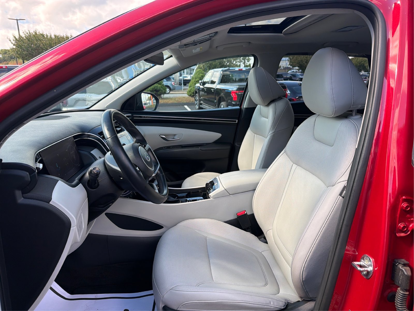 Certified 2023 Hyundai Tucson SEL w/ Convenience Package AWD/4WD image 9