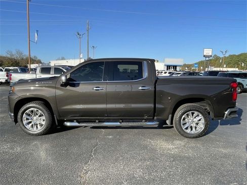 Certified 2021 Chevrolet Silverado 1500 LTZ w/ LTZ Convenience Package II image 2