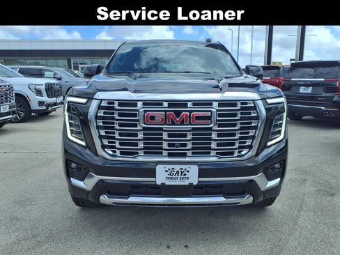 New 2026 GMC Yukon XL Denali w/ Denali Reserve Package AWD/4WD image 5