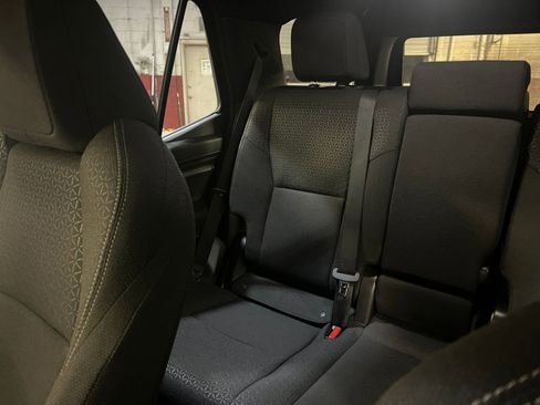 Used 2025 Toyota 4Runner SR5 image 38