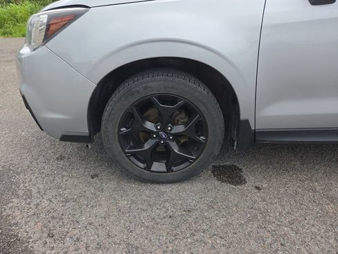 Used 2018 Subaru Forester 2.5i Premium AWD/4WD image 21