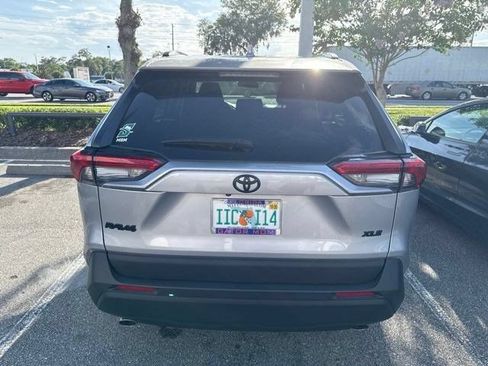 Used 2024 Toyota RAV4 XLE w/ Convenience Package FWD image 5