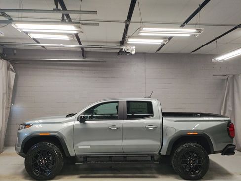 New 2026 GMC Canyon Elevation w/ Convenience Package image 15