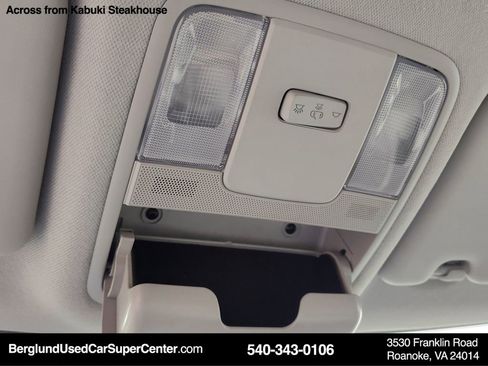 Used 2022 Kia Soul LX image 32