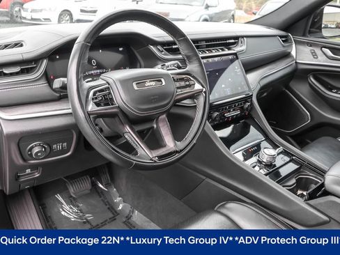 Used 2023 Jeep Grand Cherokee Overland w/ Adv Protech Group III AWD/4WD image 5