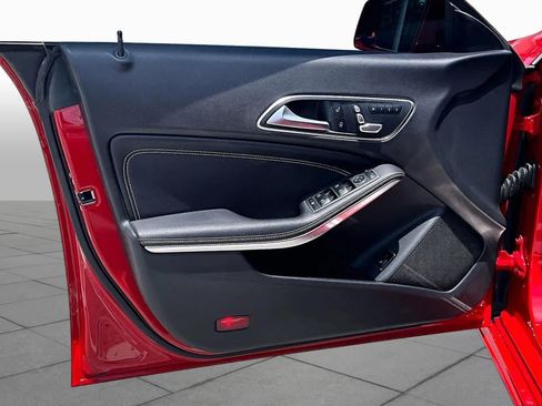 Used 2019 Mercedes-Benz CLA 250 image 22