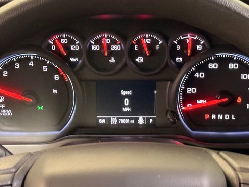 Used 2022 Chevrolet Silverado 1500 Custom AWD/4WD image 19
