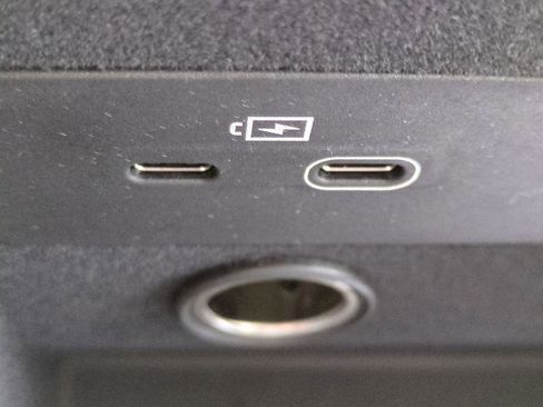 New 2026 Volvo XC90 B6 Plus w/ Protection Package Premier image 21