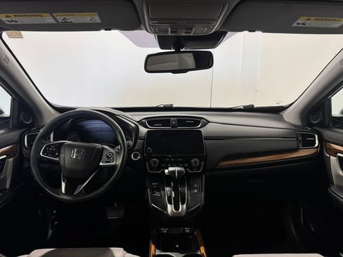 Used 2021 Honda CR-V Touring image 3