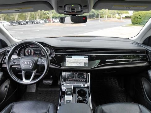 Used 2023 Audi Q8 Premium Plus w/ Premium Plus Package AWD/4WD image 24