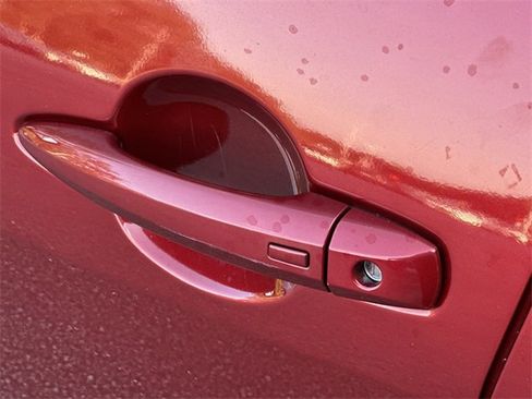 Used 2023 Nissan Sentra SR w/ SR Premium Package image 36