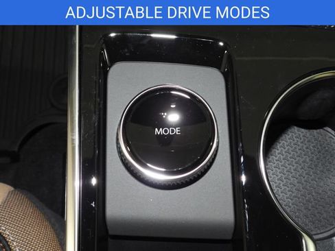 New 2026 Chevrolet Equinox ACTIV w/ Convenience Package III FWD image 16