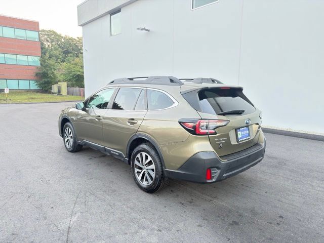 Used 2022 Subaru Outback Premium AWD/4WD image 10