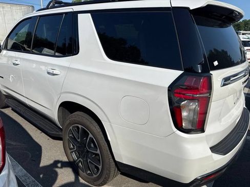 Used 2022 Chevrolet Tahoe RST w/ Luxury Package AWD/4WD image 2