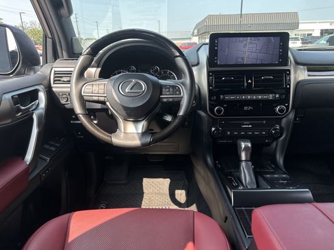 Used 2023 Lexus GX 460 Premium w/ Premium Plus Package AWD/4WD image 15