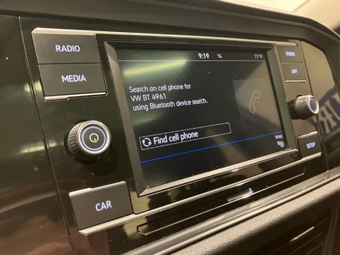 Used 2019 Volkswagen Jetta SE image 33