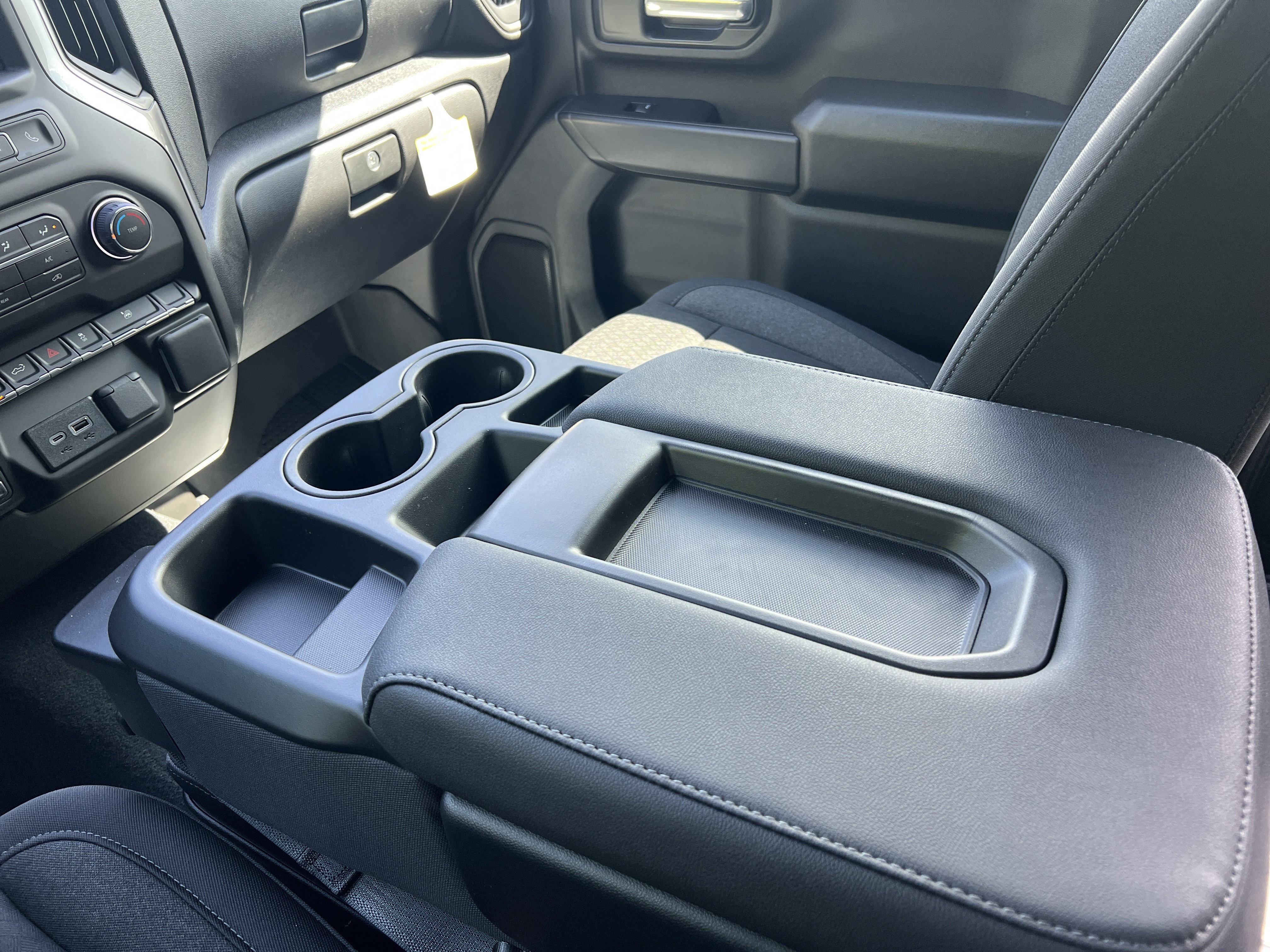 New 2026 Chevrolet Silverado 2500 Custom w/ Custom Value Package AWD/4WD image 29