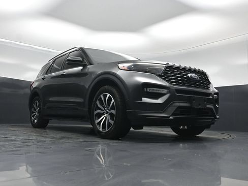 Used 2020 Ford Explorer ST w/ Premium Technology Package AWD/4WD image 49