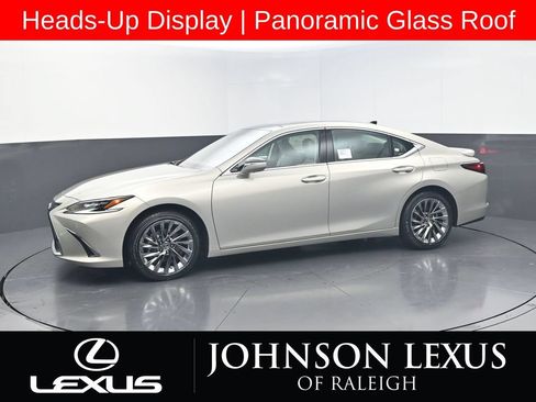 Used 2025 Lexus ES 350 Ultra Luxury FWD image 2