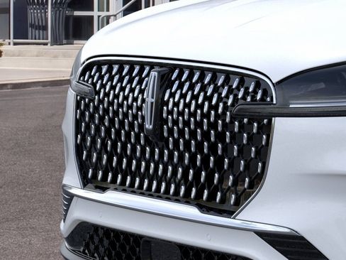 New 2026 Lincoln Aviator Reserve w/ Luxury Package RWD image 41