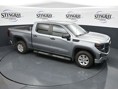 Used 2023 GMC Sierra 1500 Pro w/ Pro Value Package RWD image 18