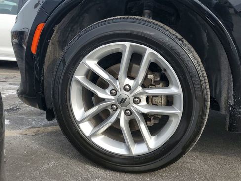 Used 2024 Dodge Durango GT image 9