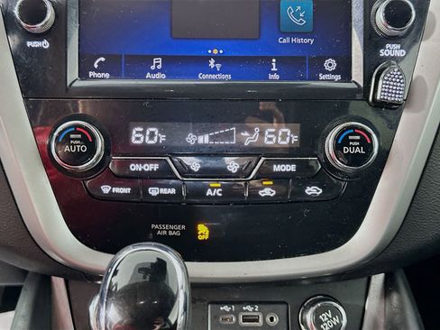 Used 2020 Nissan Murano SV w/ Premium Package FWD image 15