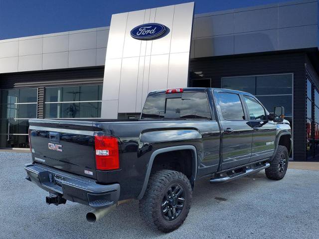 Used 2017 GMC Sierra 2500 SLT w/ Duramax Plus Package AWD/4WD image 2