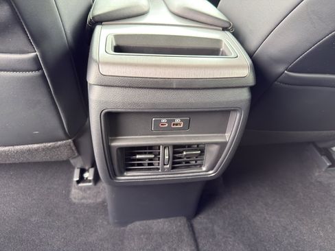 Certified 2024 Nissan Murano SV w/ SV Midnight Edition Package image 31