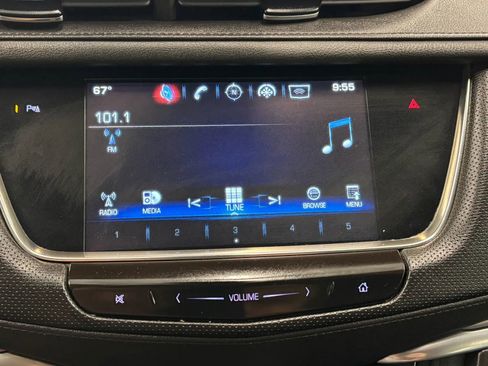 Used 2017 Cadillac XT5 Premium Luxury w/ LPO, Wheel Lock Package FWD image 39