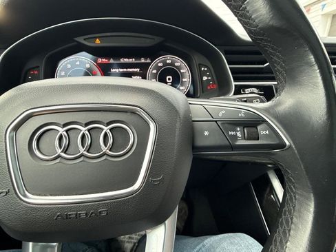 Used 2022 Audi Q7 3.0T Premium Plus w/ Premium Plus Package AWD/4WD image 34