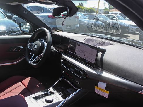 New 2026 BMW 330i Sedan w/ M Sport Package RWD image 15