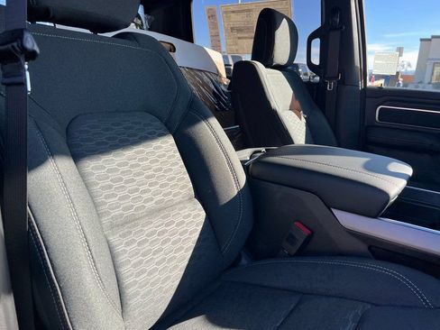 New 2026 RAM 1500 Big Horn AWD/4WD image 13