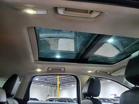 Used 2014 Ford Escape Titanium w/ Equipment Group 401A AWD/4WD image 22