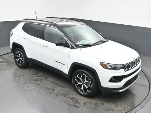 New 2026 Jeep Compass Limited image 44