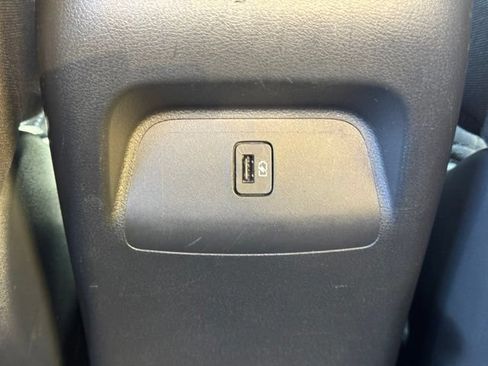 Used 2022 Nissan Sentra SV w/ Trunk Package FWD image 13