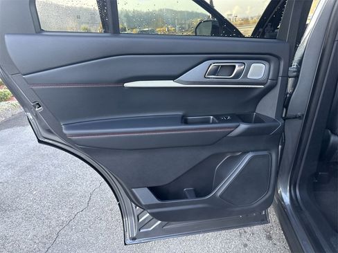 New 2026 Ford Explorer ST w/ Sun And Sound Package image 28