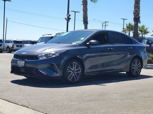 Used 2022 Kia Forte GT-Line w/ GT-Line Technology Package FWD image 2