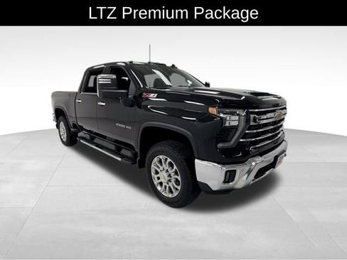 Certified 2024 Chevrolet Silverado 2500 LTZ w/ LTZ Premium Package image 8