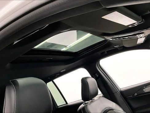 Used 2023 Jeep Grand Cherokee Altitude image 19