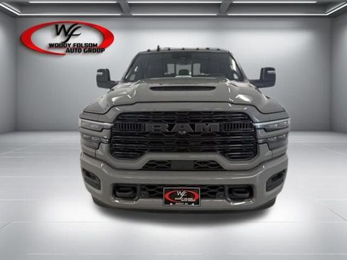 New 2026 RAM 2500 Laramie AWD/4WD image 2