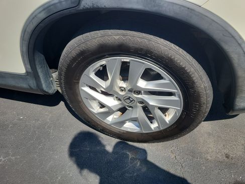 Used 2016 Honda CR-V EX-L image 9