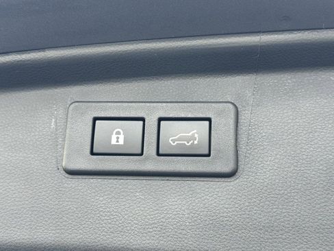 Used 2023 Subaru Outback Touring XT image 19