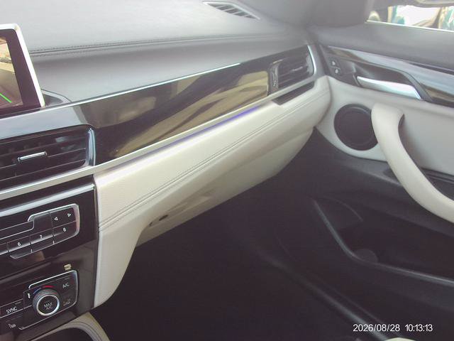 Used 2020 BMW X1 xDrive28i w/ Convenience Package AWD/4WD image 12