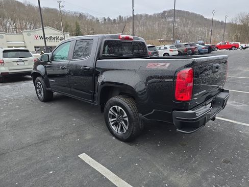 Used 2022 Chevrolet Colorado Z71 w/ Safety Package image 3