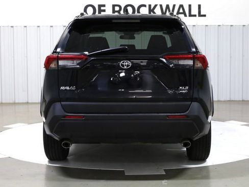 Used 2024 Toyota RAV4 XLE image 5