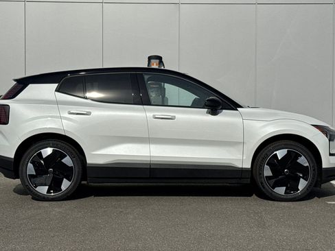 New 2026 Volvo EX30 Plus w/ Climate Package AWD/4WD image 6