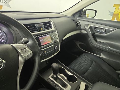 Used 2018 Nissan Altima 2.5 S w/ S Convenience Package image 23