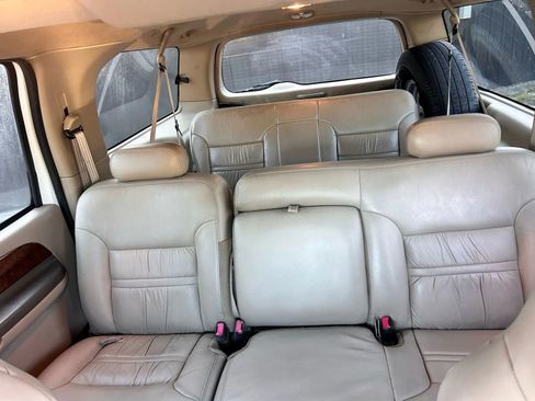 Used 2000 Ford Excursion Limited image 21