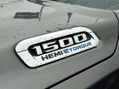 Used 2022 RAM 1500 Limited AWD/4WD image 10